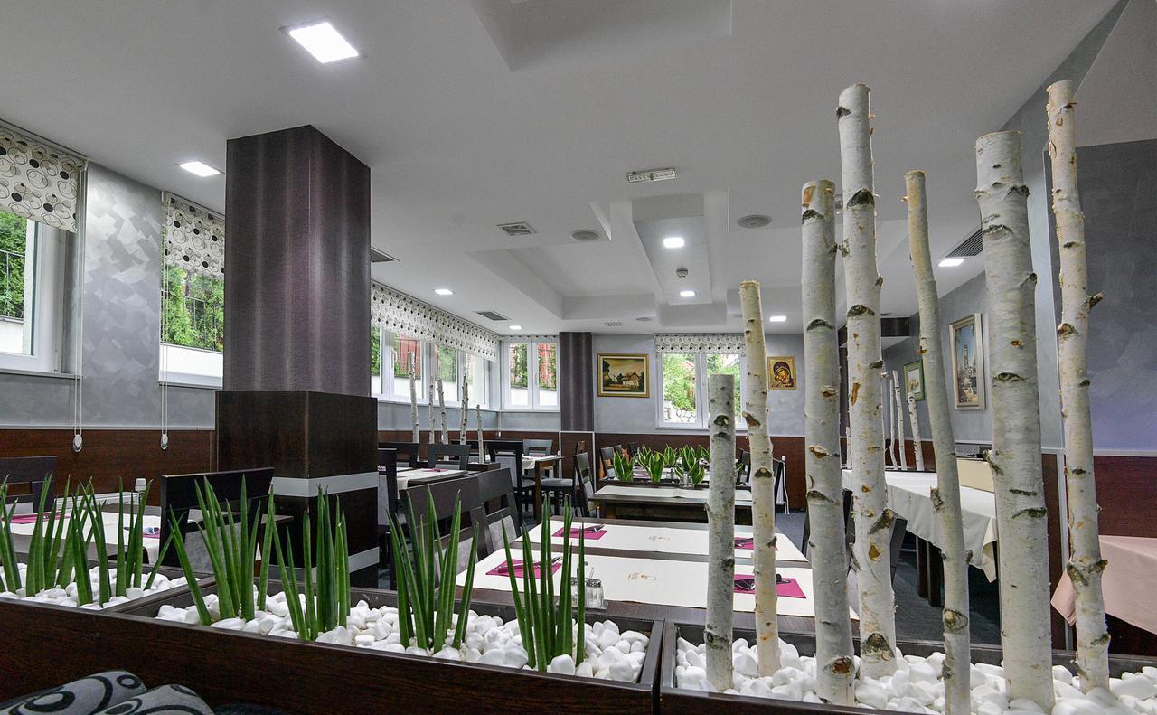 Garni Hotel Simsir Zlatibor Buitenkant foto