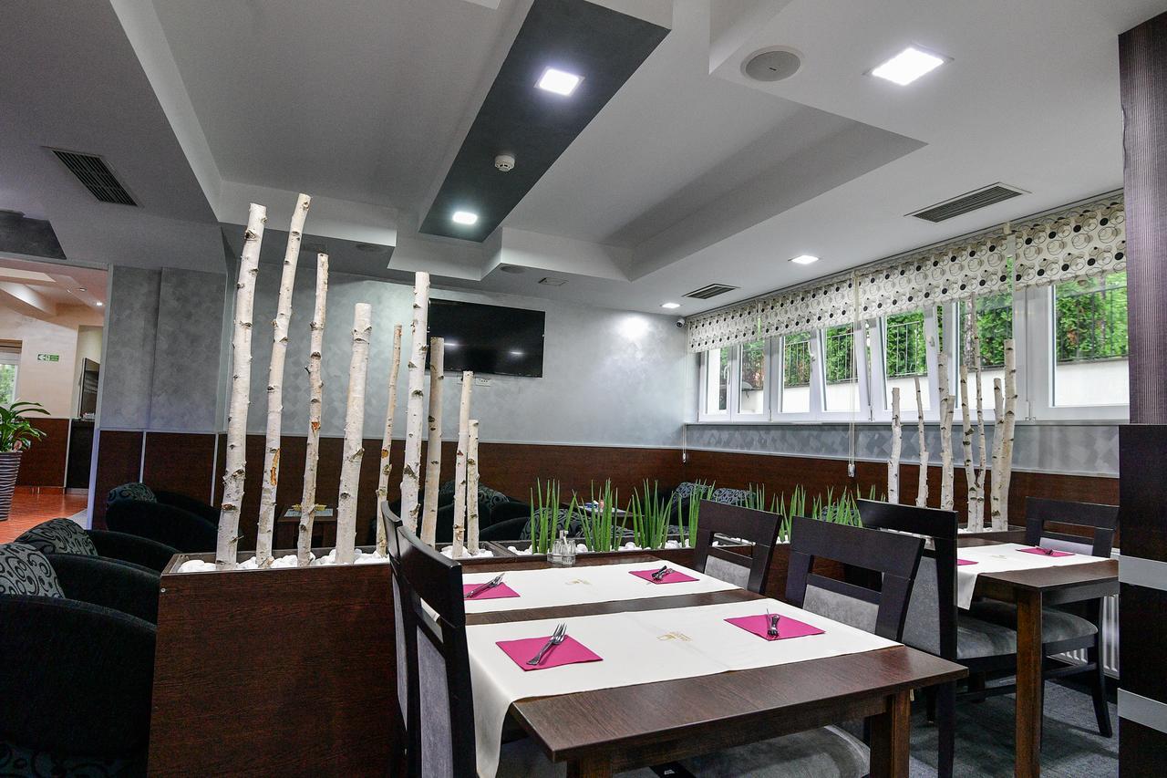 Garni Hotel Simsir Zlatibor Buitenkant foto